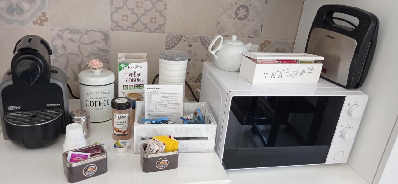 B&B Ale E Gio 皮昂比诺 外观 照片